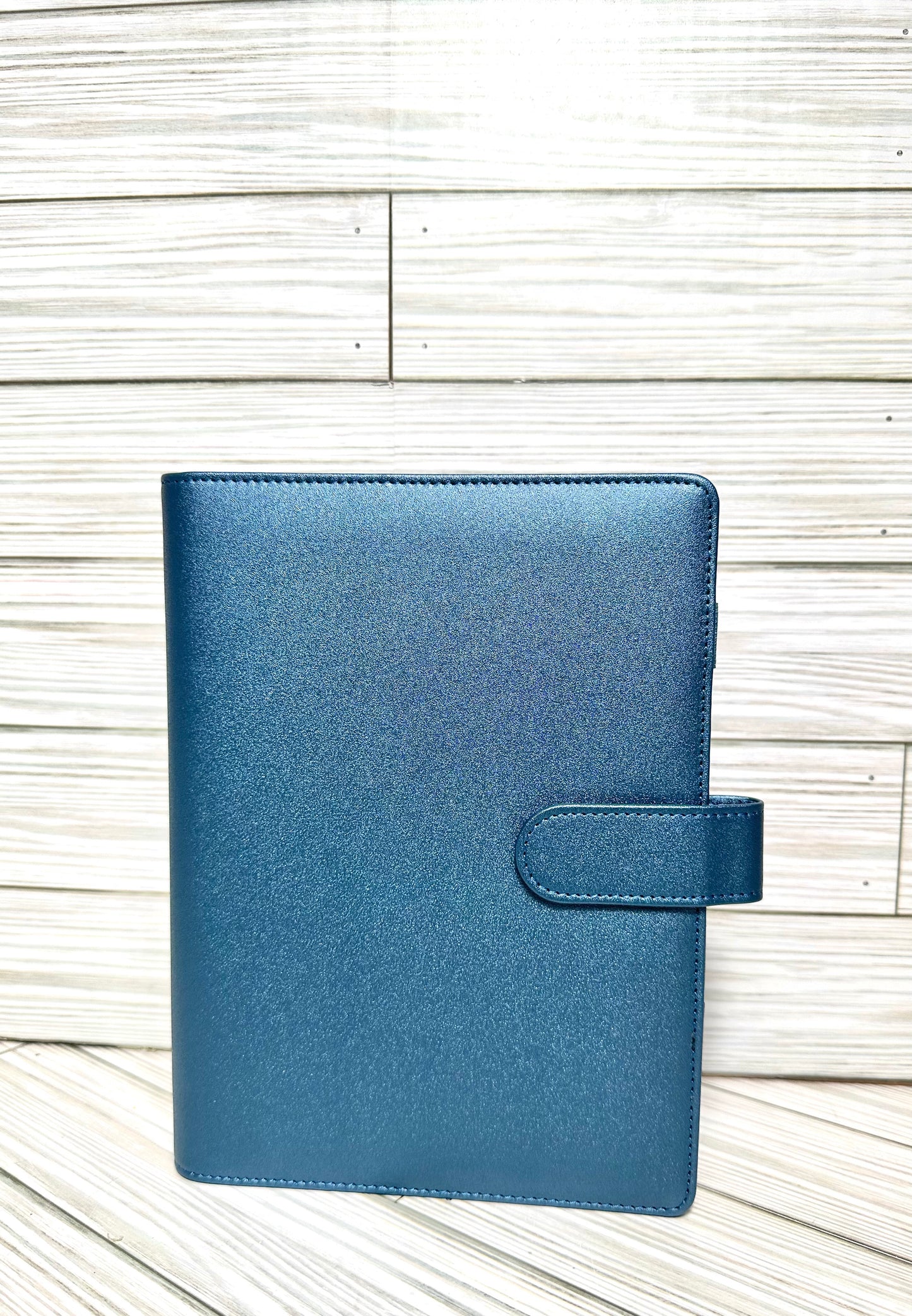 A5  binders for budgets or daily planning.(9.2”length by 6.9 “width)with your choice of vinyl and rhinestones