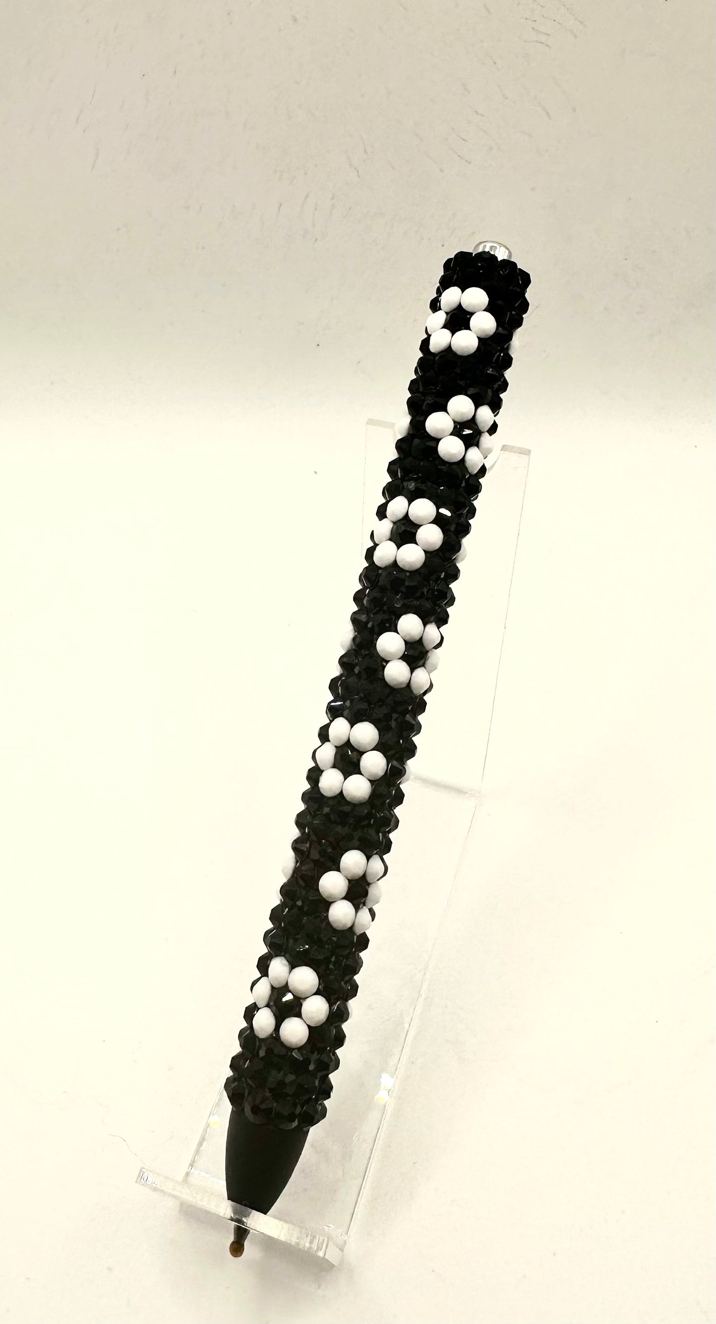 Black and white daisy rhinestone pen